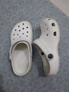 Crocs White J2