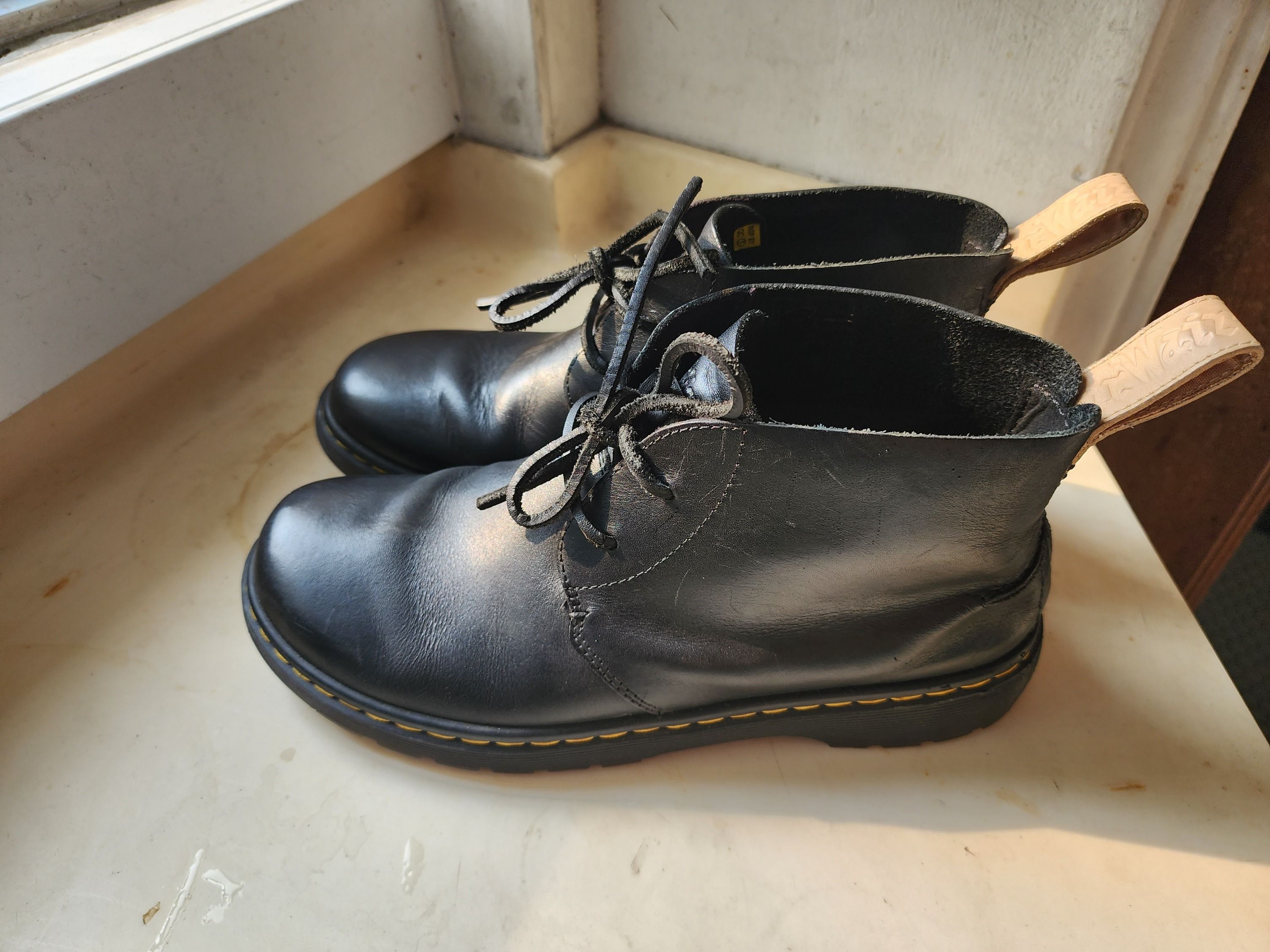 Dr martens black ember boots shop
