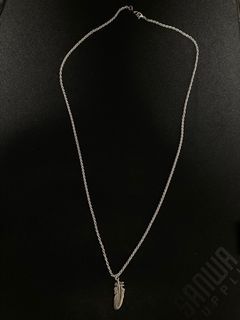 LV MONOGRAM ECLIPSE CHARMS NECKLACE, 名牌, 服裝- Carousell