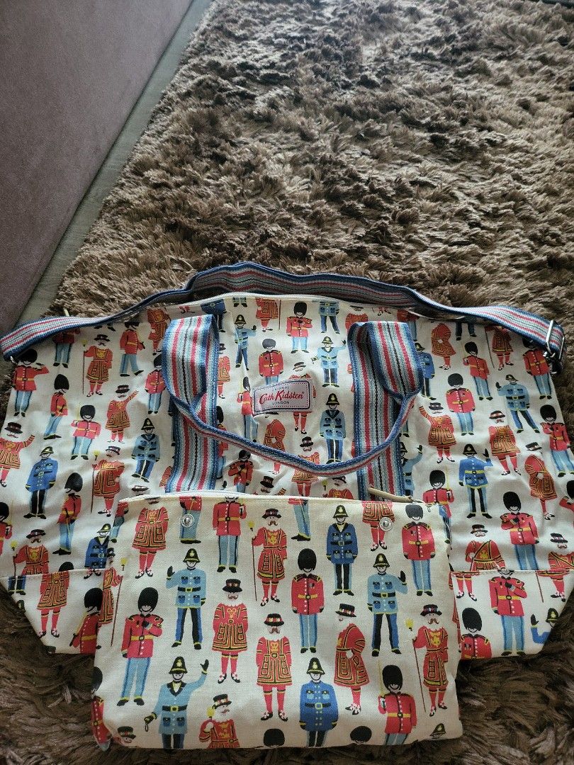 Foldaway overnight bag deals
