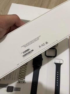 FOR SALE APPLE WATCH SERIES 8