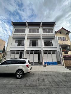 FOR SALE BRAND NEW 3-STOREY TOWNHOUSE IN KAMUNING QUEZON CITY