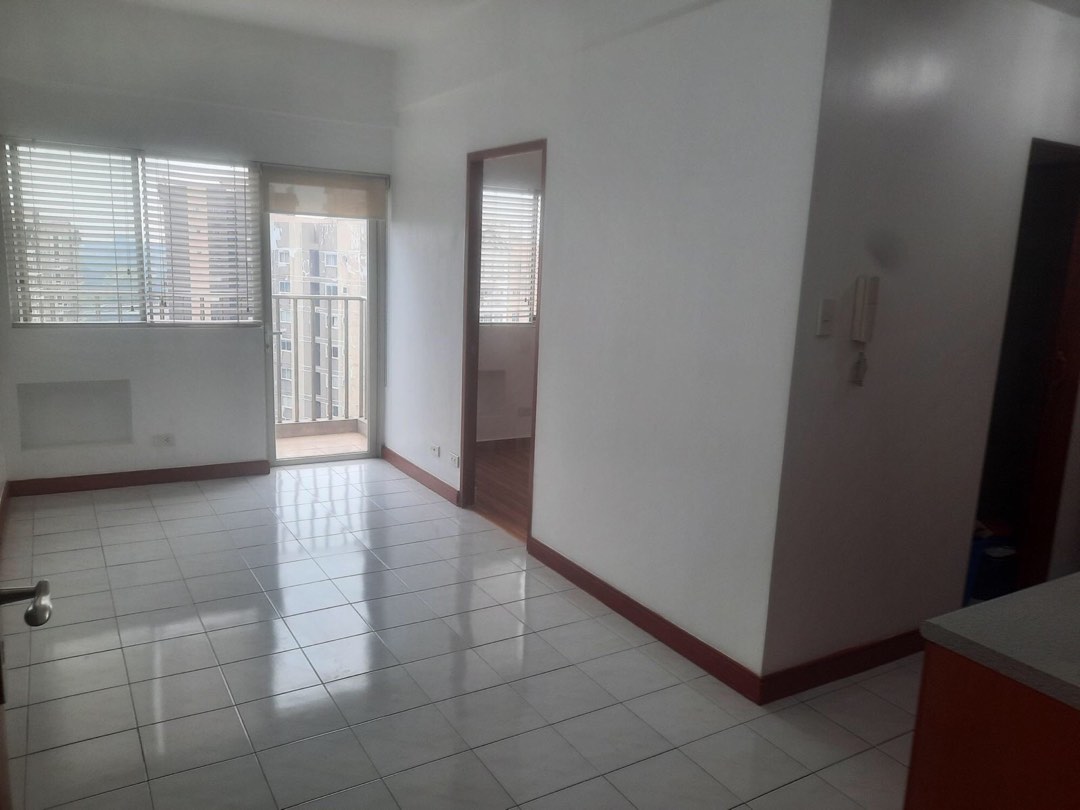 FOR SALE Woodsville Viverde Condo Unit in Paranaque, Property, For