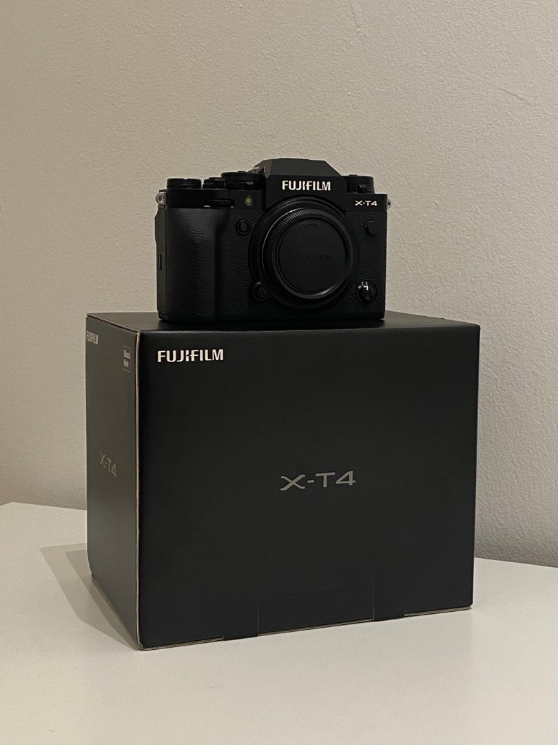 Fujifilm XT4 (Fuji XT4), Photography, Cameras on Carousell
