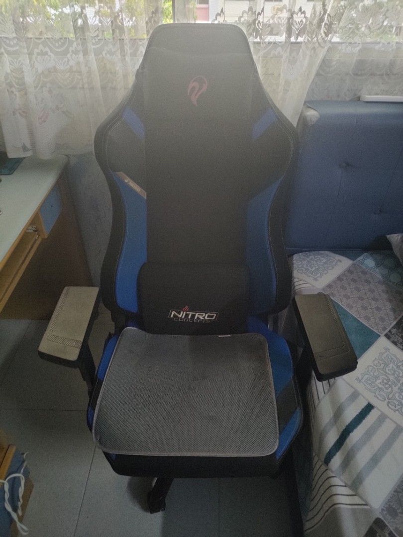 Gaming Chair Nitro 3000 MOVING OUT SALE Furniture Home Living