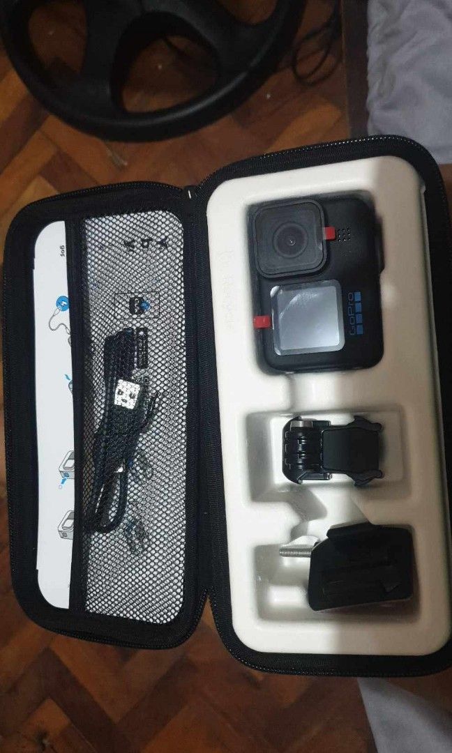 GO PRO 11 (Category: Cameras) located in San Pedro. Submitted by marwin2020 (Listing ID 1258216709, Image 2). Description: GO PRO 11 HALOS DI PO NAGAMIT PM LANG SA INTERESTED ,👌.