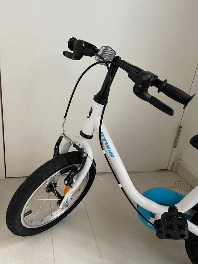 Great Condition Kids Bike Btwin 14 Petit Bleu 100