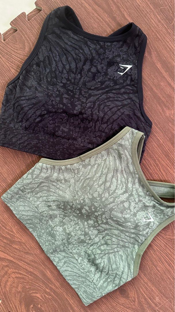 (DISC 10) Gymshark Black, Olah Raga, Baju Olahraga di Carousell