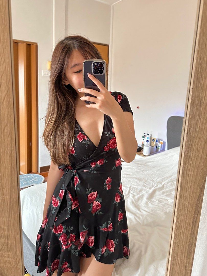 H&m floral mini dress clearance