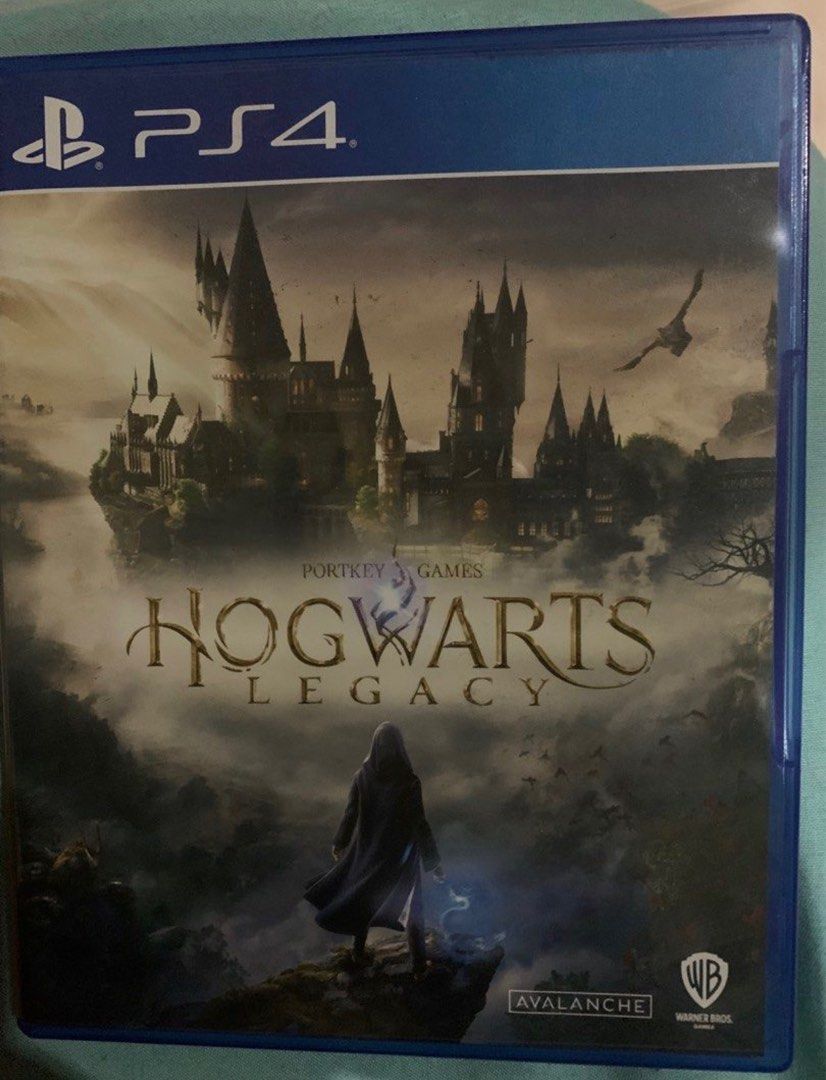 PS4 Hogwarts Legacy Deluxe/Standard (R1/R3), Video Gaming, Video Games,  PlayStation on Carousell