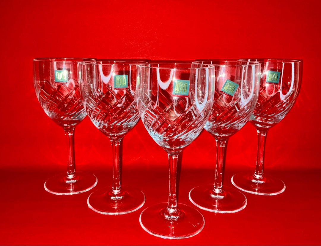 Hoya Crystal wine glass set of 5, TV & Home Appliances, Kitchen