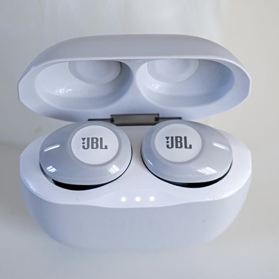 Twc earbuds 2025