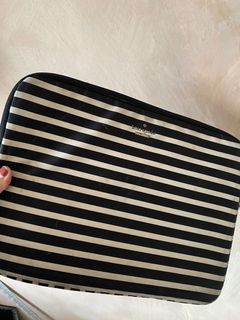 (Category: ) located in . Submitted by kyla.preloved (Listing ID 1258378084, Image 1). Description: .