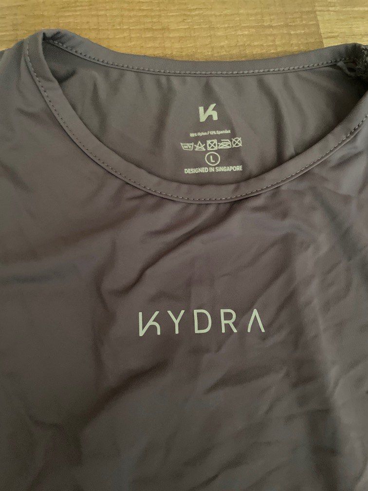 BNWT: Kydra Erin Tank, Women's Fashion, Activewear on Carousell