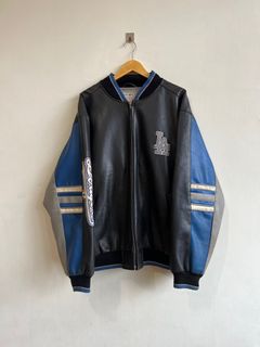(Kategori: ) berada di . Dikirim oleh sneaksneak (ID iklan 1258303588, Gambar 1). Deskripsi: .