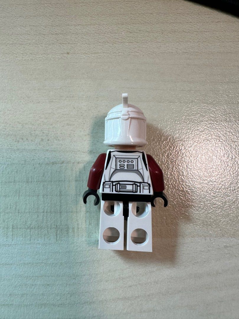 Lego Star Wars Clone Trooper Captain Minifigure, Hobbies & Toys, Toys ...