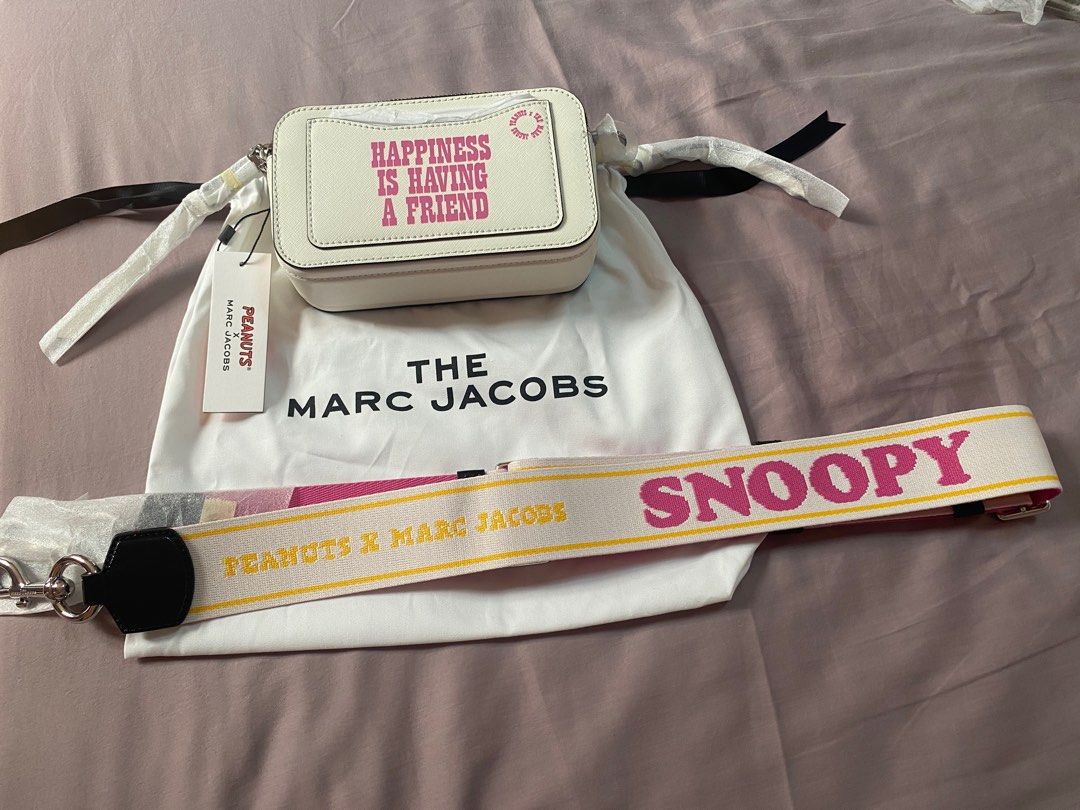 Limited edition Marc Jacob camera bag in Snoopy collaboration