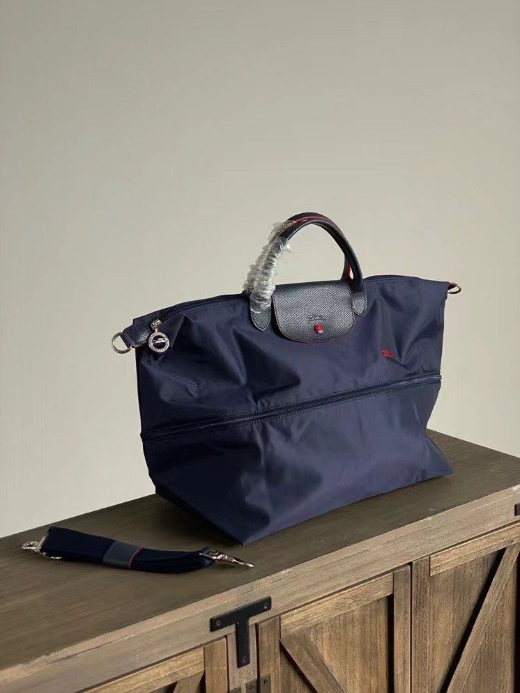 Longchamp le pliage club expandable large nylon travel store bag