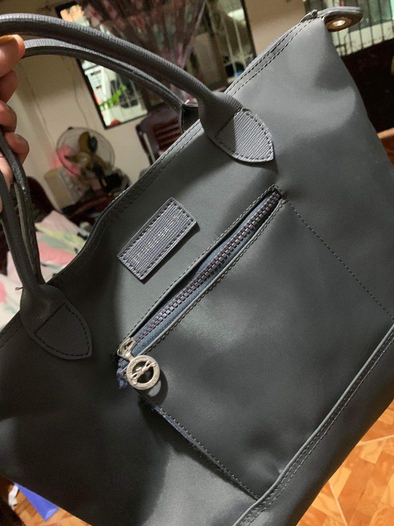 Longchamp Class A Women s Fashion Bags Wallets Shoulder Bags on Carousell
