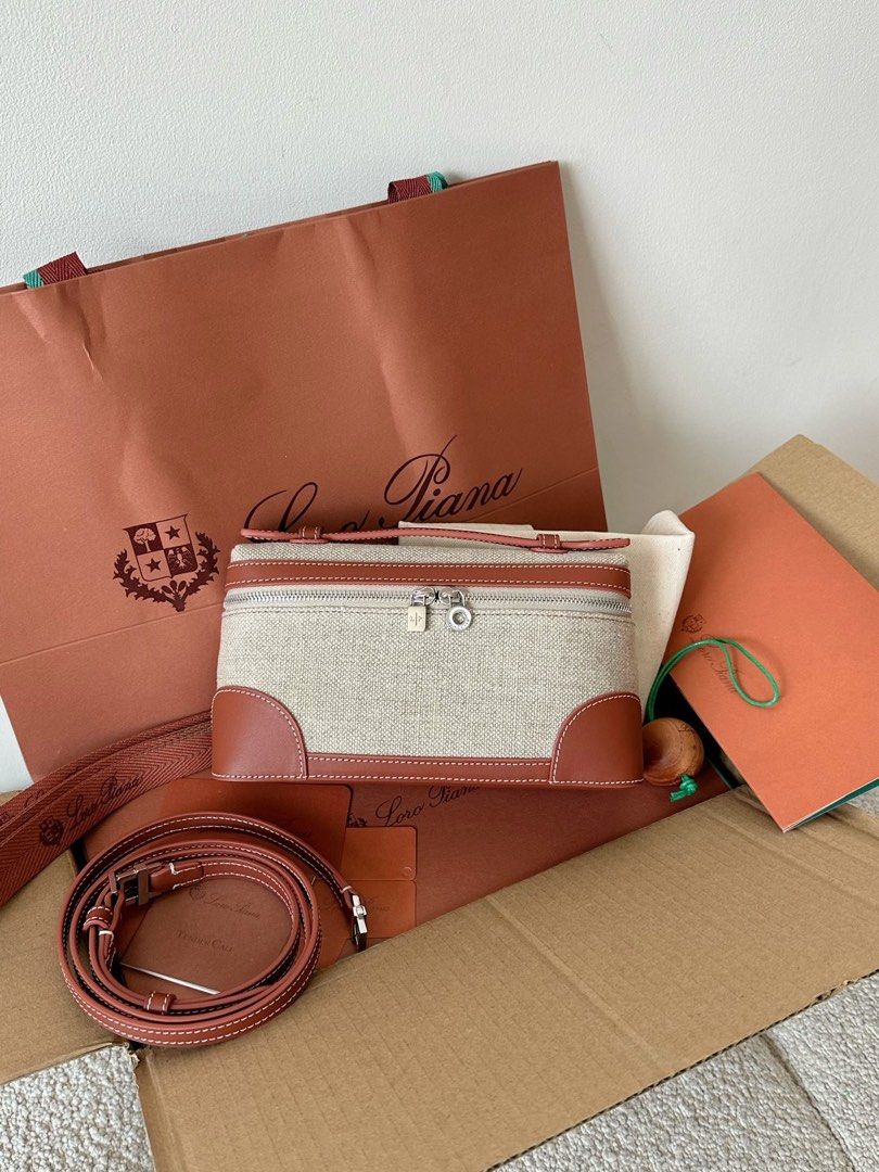 Loro piana extra pocket L19 aka subs of Kelly mini Loro piana bag, Women's  Fashion, Bags & Wallets, Cross-body Bags on Carousell