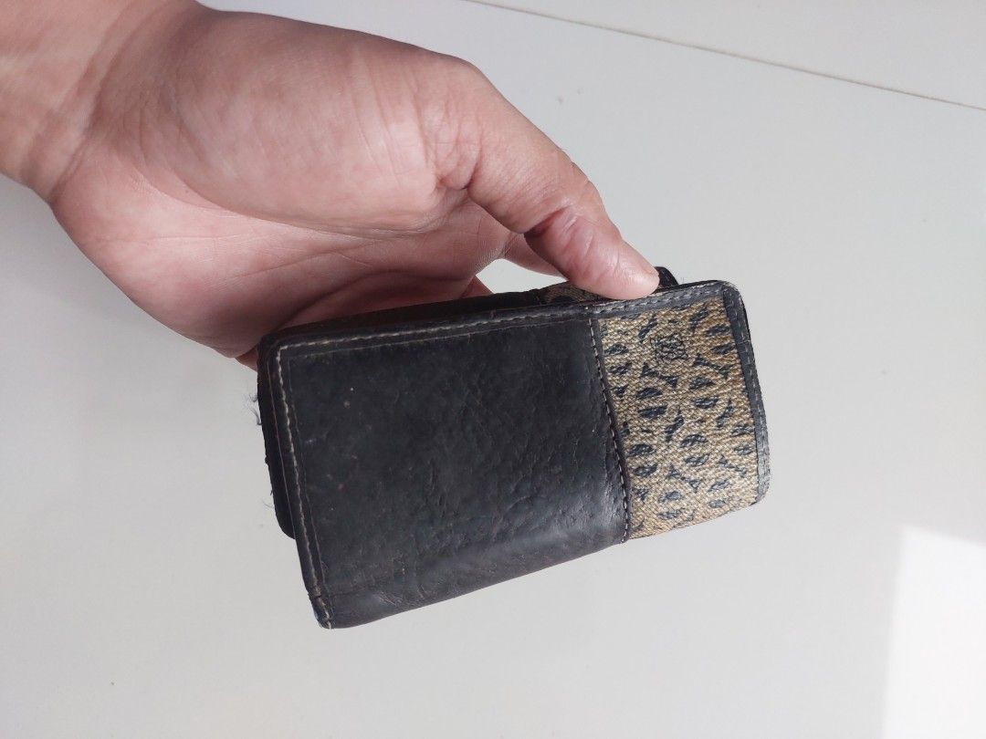 Louis Quatorze ™️ Key Wallet