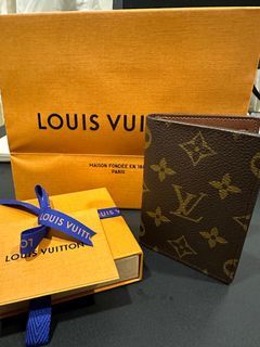 Louis Vuitton LV VIP CHOPSTICKS and Monogram Plexi Trunk w Leather