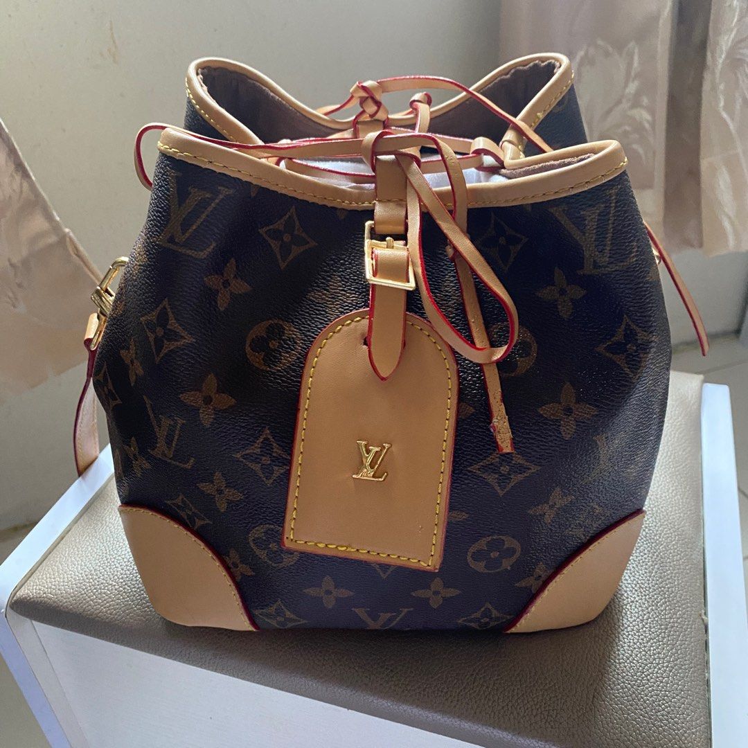 Louis Vuitton Large Leather Bag, Luxury, Bags & Wallets on Carousell