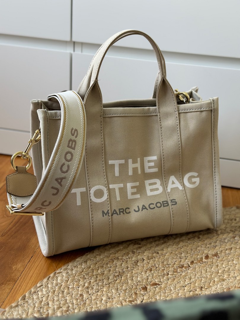 Marc Jacob Tote Bag with extra strap, Women's Fashion, Bags & Wallets