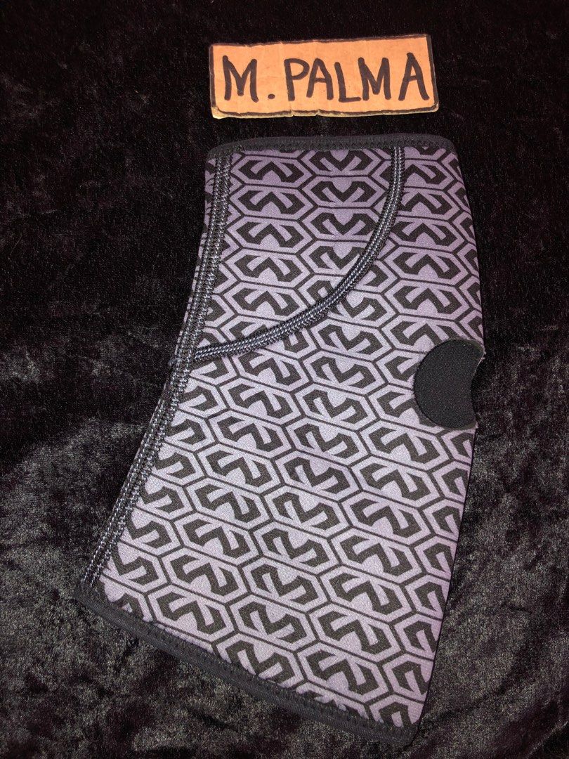Mcdavid knee support with hole small to medium unisex (Category: Activewear) located in Manila. Submitted by marisianshop (Listing ID 1258235280, Image 3). Description: Mcdavid knee support with hole small to medium 1 pc only not pair unisex.