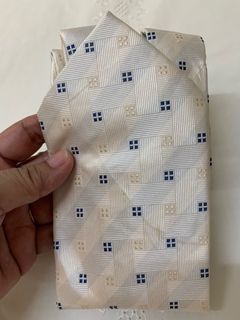 Men’s Necktie bundle 👔 P. Cardin, CK, Jones NY