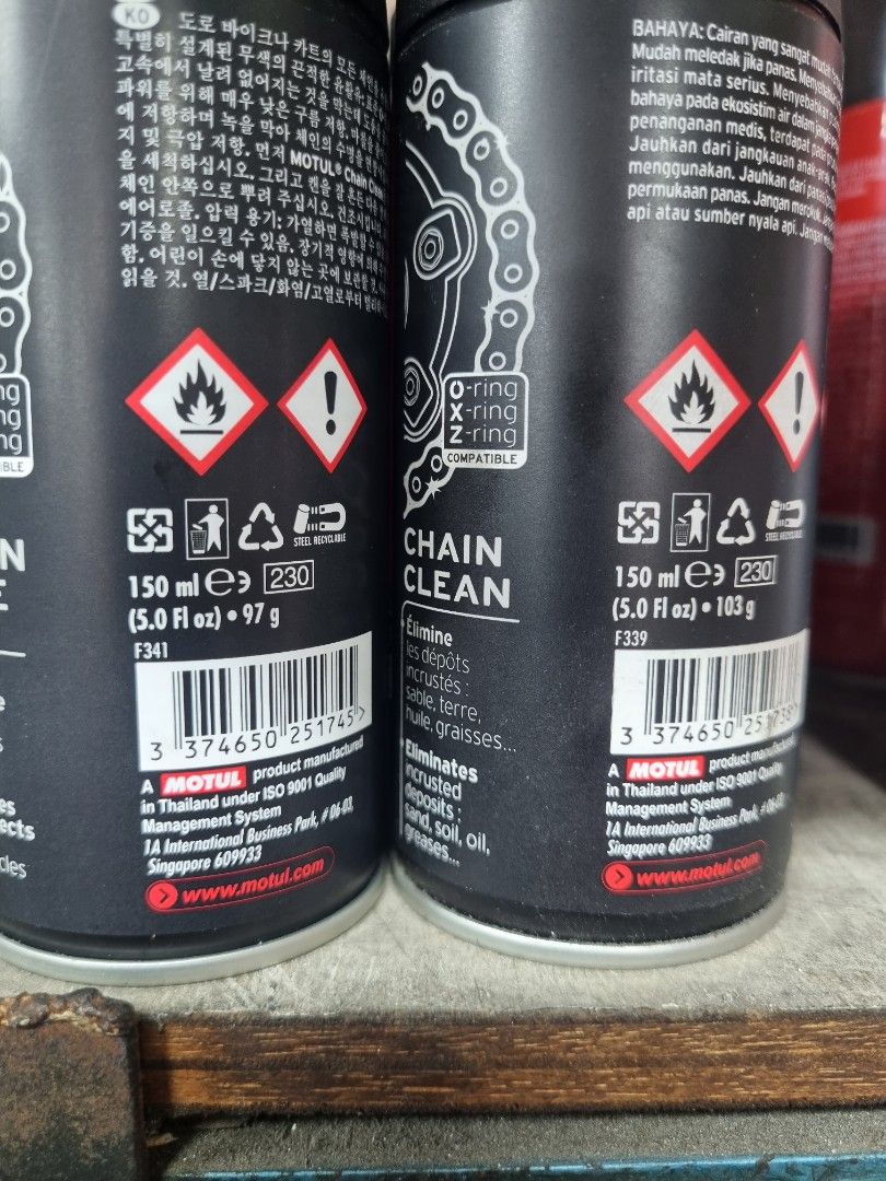 MOTUL CHAIN LUBE 150ml x1 CHAIN CLEAN 150ml x1 Sports Equipment Bicycles Parts Parts Accessories on Carousell