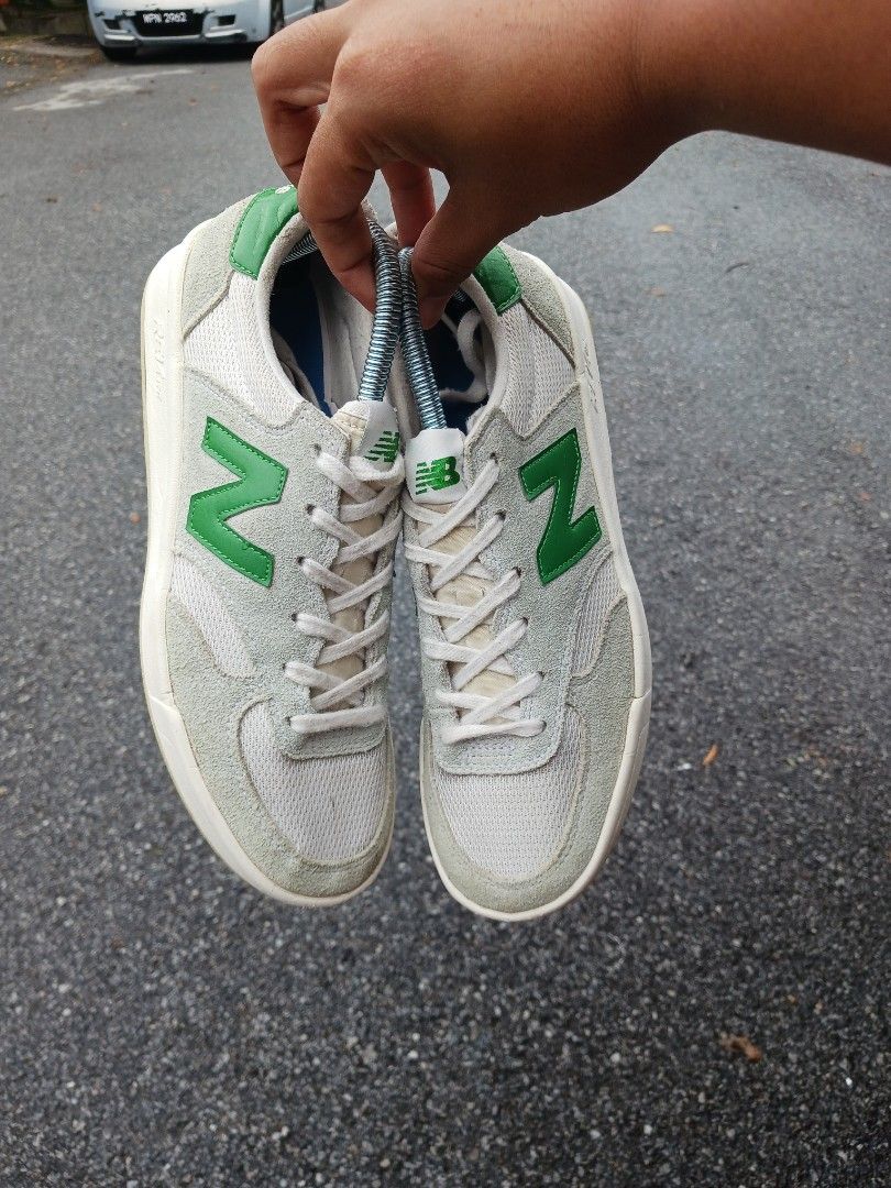 NEW BALANCE 300 SNEAKERS UK 6.5 B6 Men s Fashion Footwear