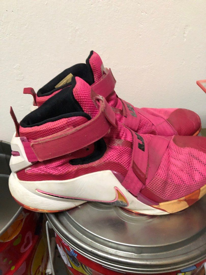 Nike lebron Men s Fashion Footwear Sneakers on Carousell