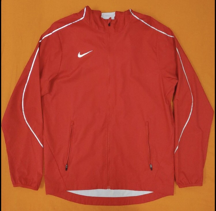 Nike team clearance rain jacket