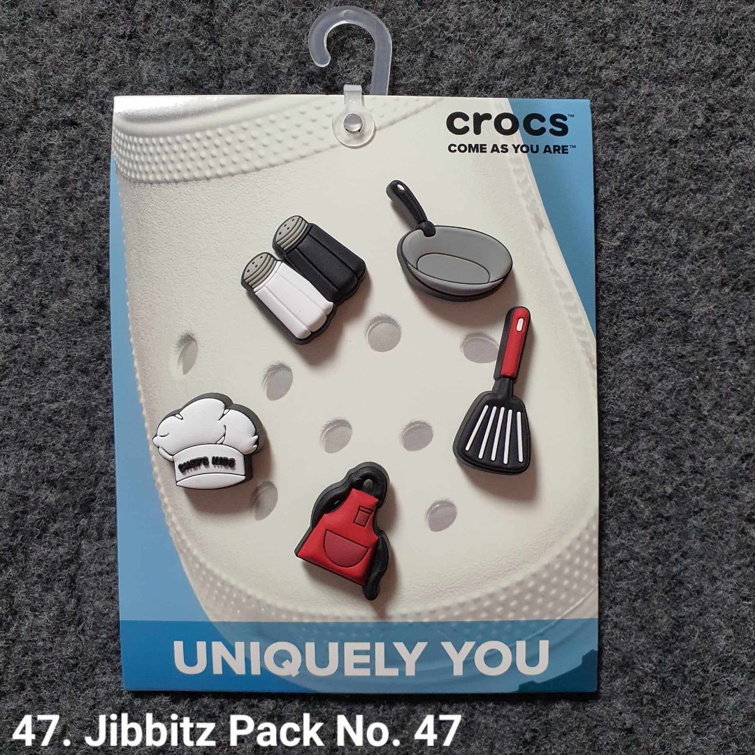 Original Jibbitz Pack Regular, Men's Fashion, Footwear, Shoe inserts