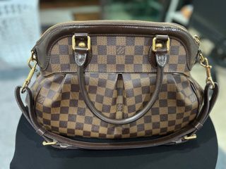 Louis Vuitton Trevi Pm Damier and Pf Sarah Nm2 Damier for Sale in