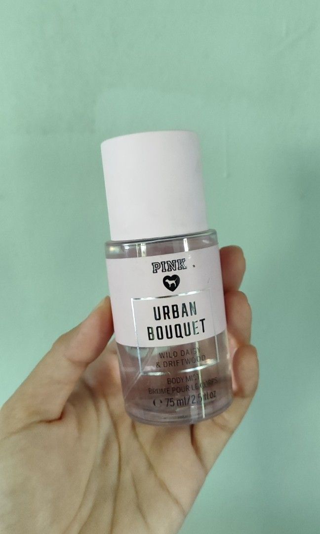 PINK Body Mist Victoria Secret Urban Bouquet Kesehatan