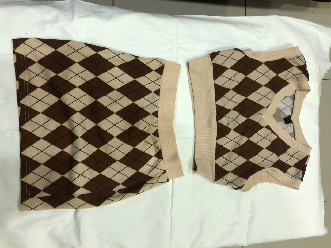Elegant Bliss Pink Checkered Cardigan Skirt Set