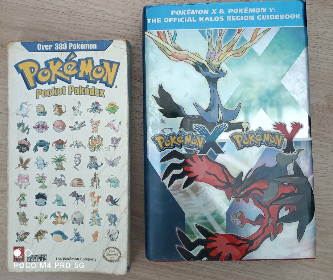 Pokedex (Pokemon Black 2 White 2), Hobbies & Toys, Books & Magazines,  Comics & Manga on Carousell