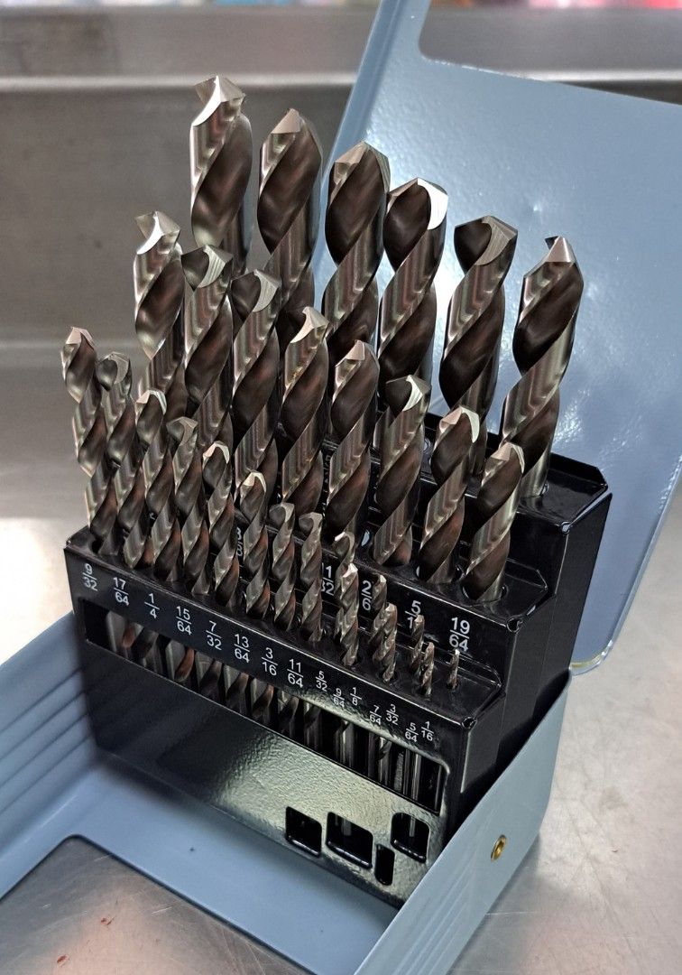POWER CRAFT HSS METAL DRILL BIT SET (Category: Construction Tools & Equipment) located in Manila. Submitted by tonpornel (Listing ID 1258240824, Image 2). Description: POWER CRAFT HSS Metal Drill Bit Set Sizes 1/16" to 1/2" 1/16, 5/64, 3/32, 7/64, 1/8, 9/64, 5/32, 11/64", 3/16, 13/64, 7/32, 15/64, 1/4, 17/64, 9/32", 19/64, 5/16, 21/64, 11/32, 23/64, 3/8, 25/64", 13/32, 27/64, 7/16, 29/64, 15/32, 31/64, 1/2" Ton-Pornel Mercantile • We supply Power