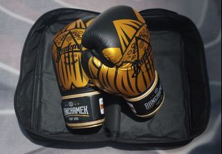 RARE Buakaw Banchamek BG-GL3 Black Muay Thai Boxing Gloves 10oz