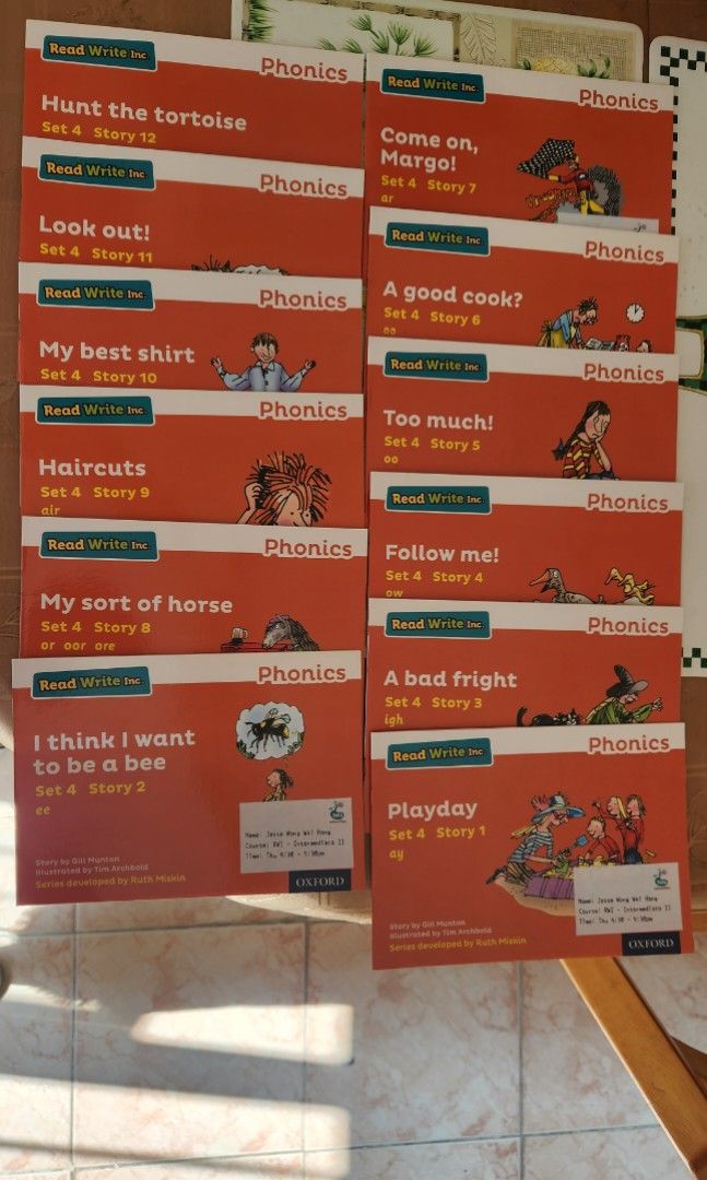 Read Write Inc. Set 4 (story 112) orange, 興趣及遊戲, 書本 & 文具, 書本及雜誌 補充練習