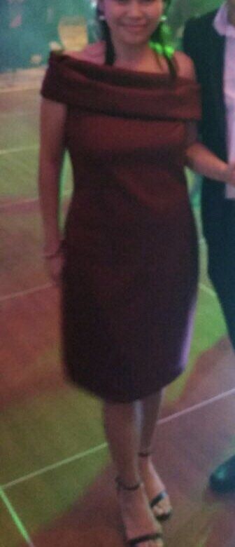 Red dress off shoulder #sweldona (Category: Dresses) located in Makati City. Submitted by babe090817 (Listing ID 1258274368, Image 2). Description: fabric is nakaka papayat medium siza #sweldona.