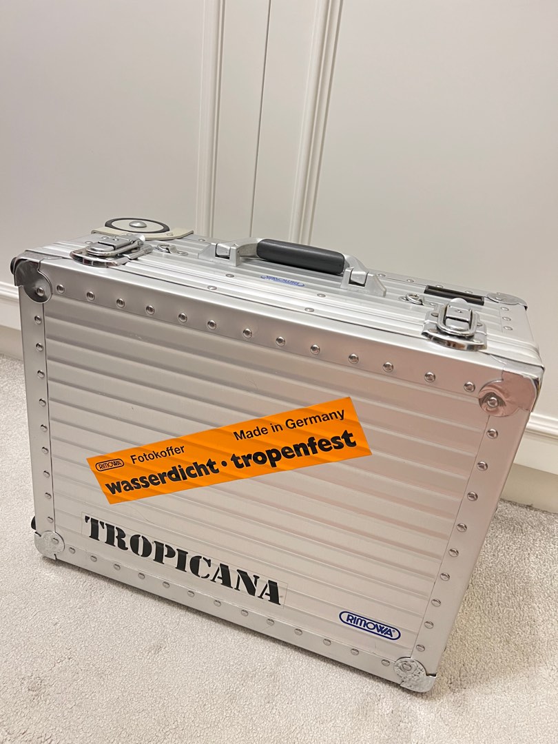 RIMOWA TROPICANA 23”大相機箱, 興趣及遊戲, 旅行, 旅遊- 行李箱