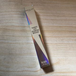 Rose All Day Thunder Lash Mascara Volumizing