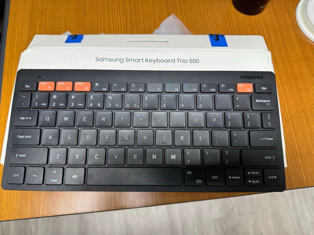 Samsung Smart Keyboard Trio 500, Computers & Tech, Parts & Accessories