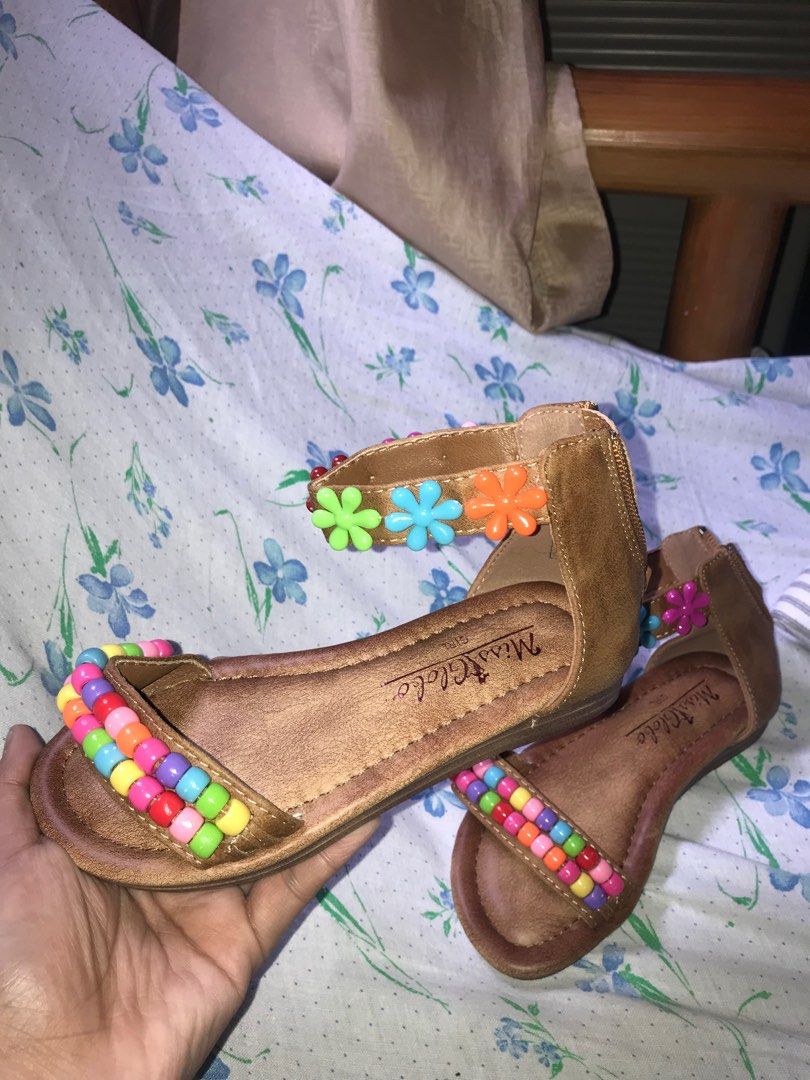Globo cheap shoes sandals