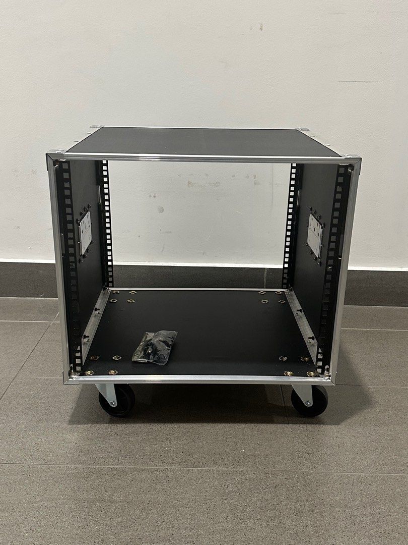 Server rack AV mixer amplifier use, Furniture & Home Living, Furniture