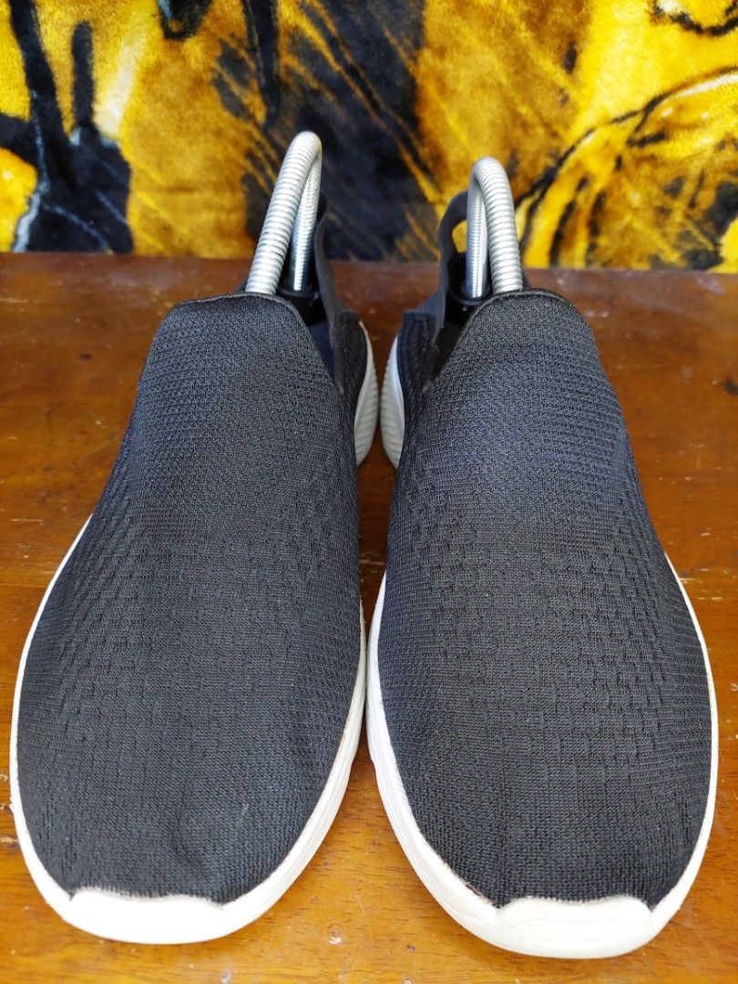 Skechers go walk 4 size 9 new arrivals
