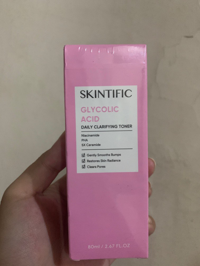 Skintific glycolic acid toner, Kesehatan & Kecantikan, Kulit, Sabun